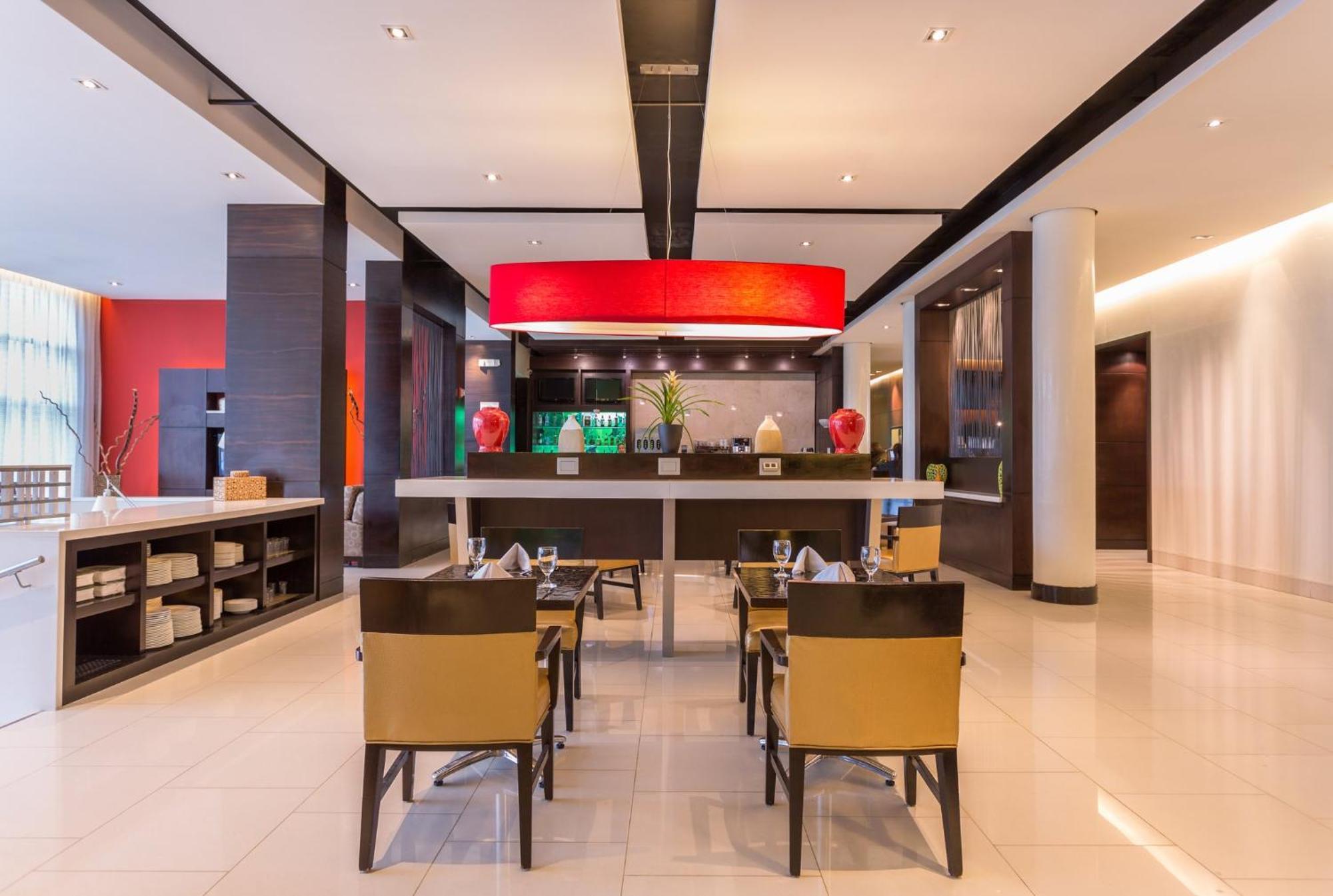 Courtyard By Marriott Panama Metromall Tocumen Ngoại thất bức ảnh