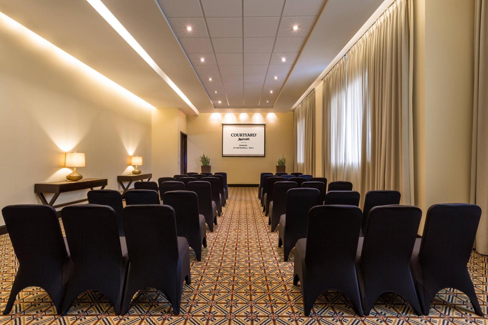 Courtyard By Marriott Panama Metromall Tocumen Ngoại thất bức ảnh