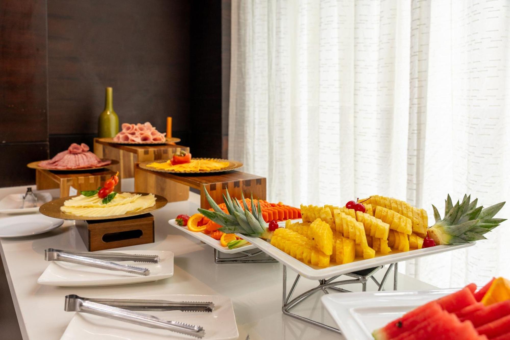 Courtyard By Marriott Panama Metromall Tocumen Ngoại thất bức ảnh