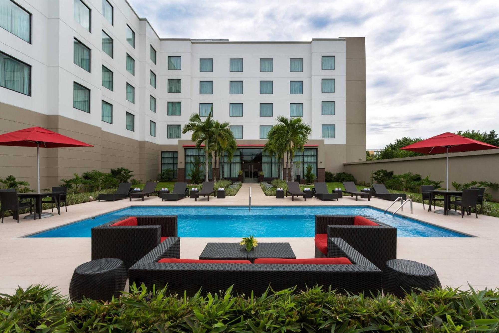 Courtyard By Marriott Panama Metromall Tocumen Ngoại thất bức ảnh