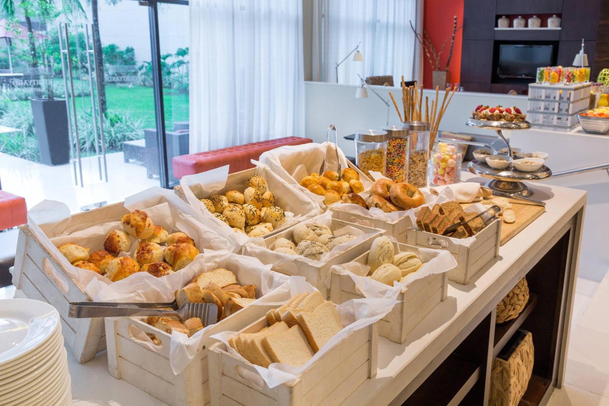Courtyard By Marriott Panama Metromall Tocumen Ngoại thất bức ảnh